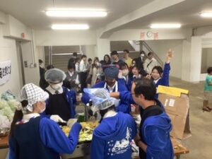 高校生 飲食の様子